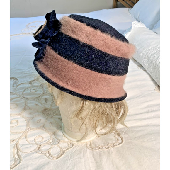 C.C. Exclusives Angora Felted Cloche Bucket Hat 1920's Style Flower Romantic - Picture 3 of 6